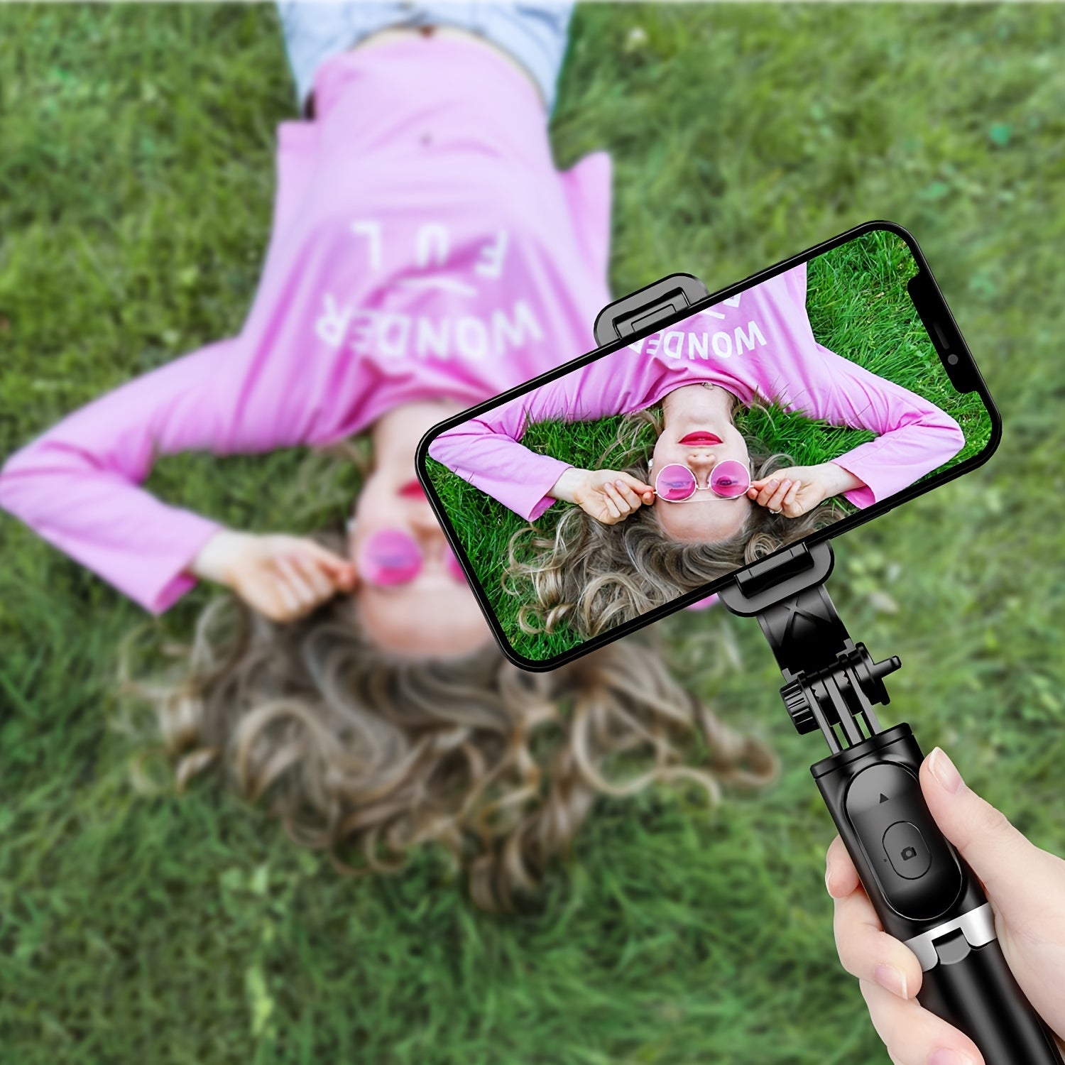 Wireless Selfie Stick Tripod for iPhone and Android - Extendable, 360° Rotation, Battery Powered - TOKQI CD02812 - Digital Edges | Online Electronics Store